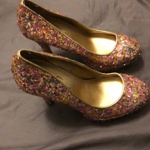 Jessica Simpson sparkling shoes